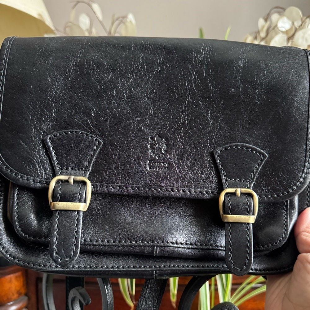 Florence 100% Italian leather purse